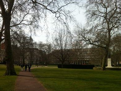 Grosvenor Square © Julie Cox