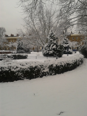 Tredagar Square Gardens in the snow © Chloe Smith