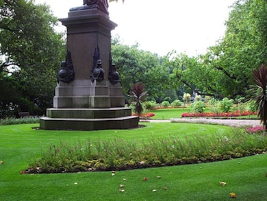 Victoria Embankment Gardens: Whitehall Garden © Westminster City Council