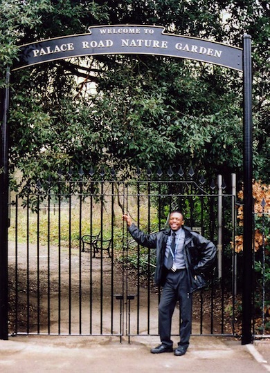 The entrance gate at Palace Road Nature Garden © Iain Boulton