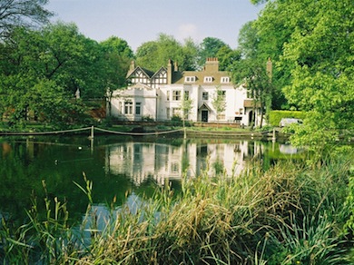 Carshalton Ponds © Richard Barnes